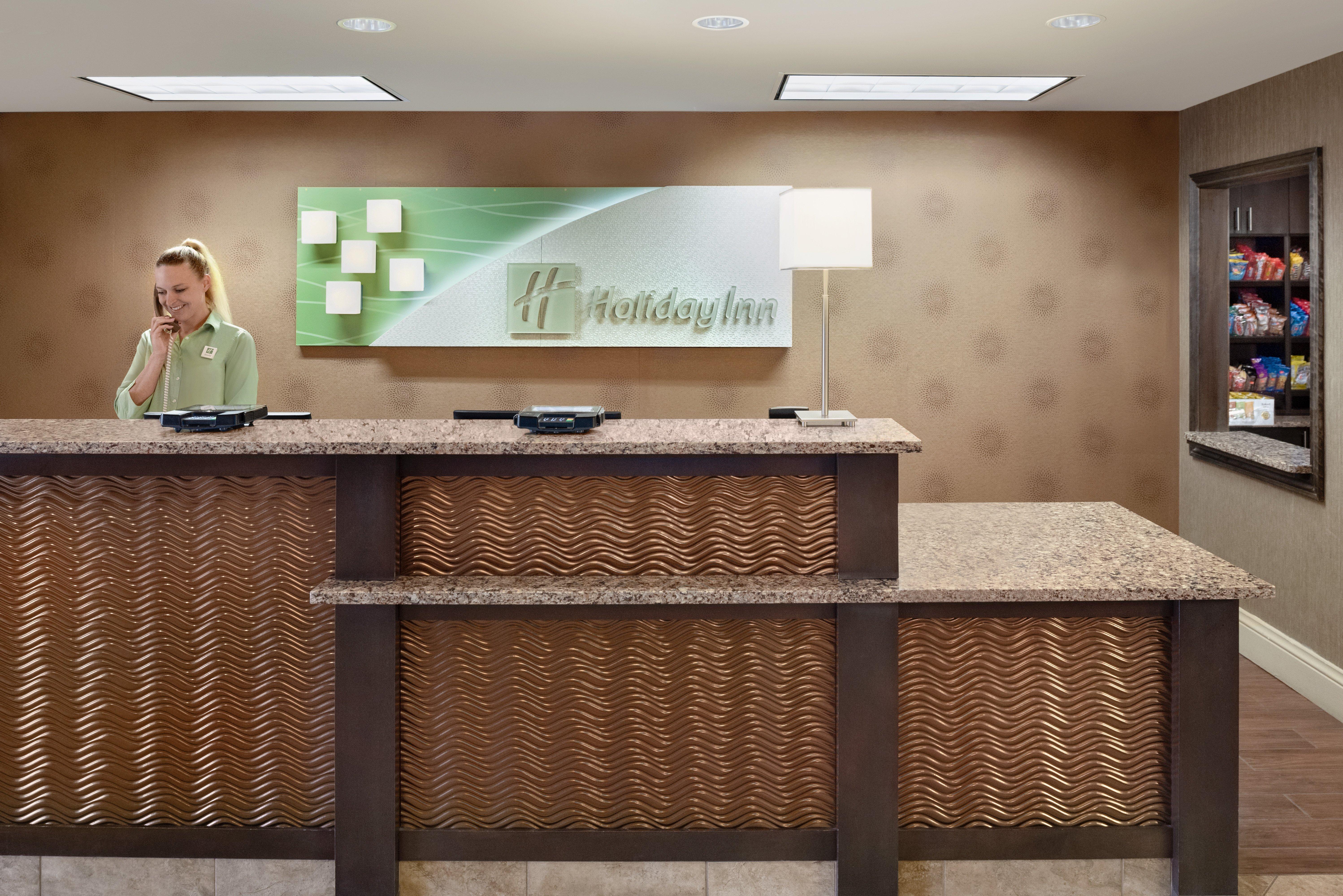 Holiday Inn Dubuque/Galena By Ihg Exterior foto