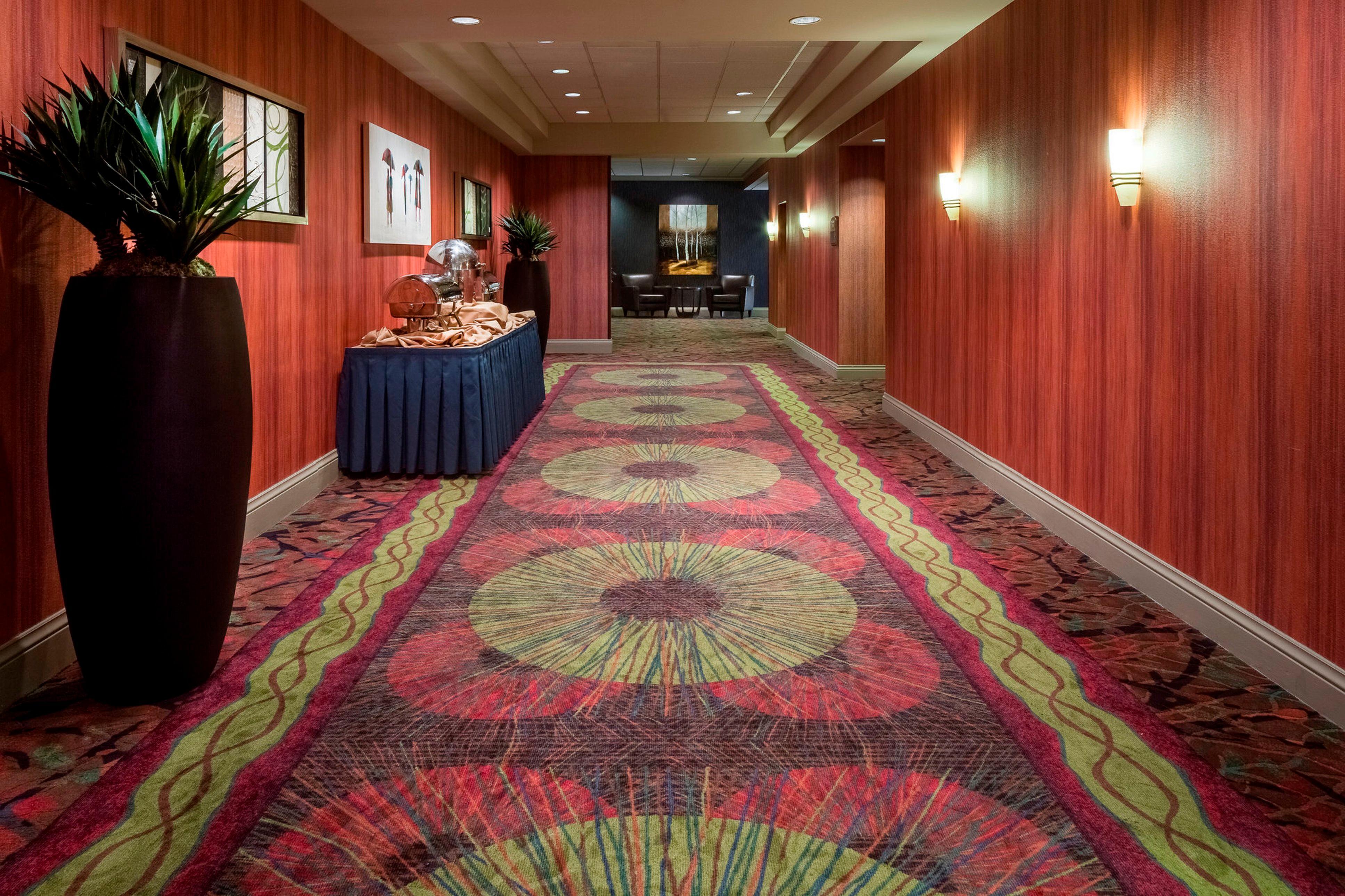 Holiday Inn Dubuque/Galena By Ihg Exterior foto